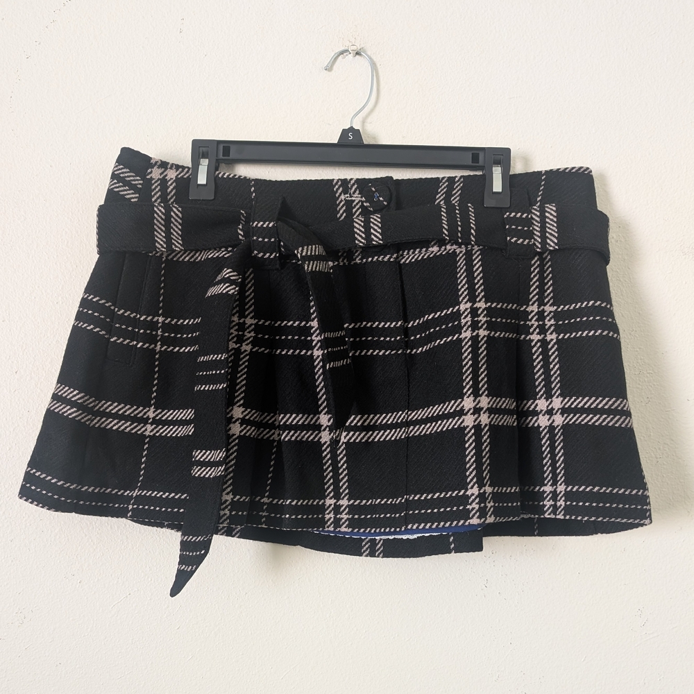 AEO Y2K Black Plaid Micro Mini Skirt, Size 14 NWOT Wool Blend